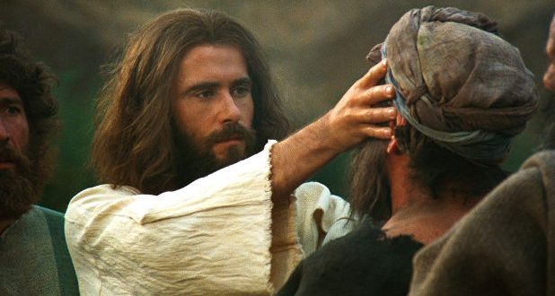 Jesus-Healing--618x330.jpg